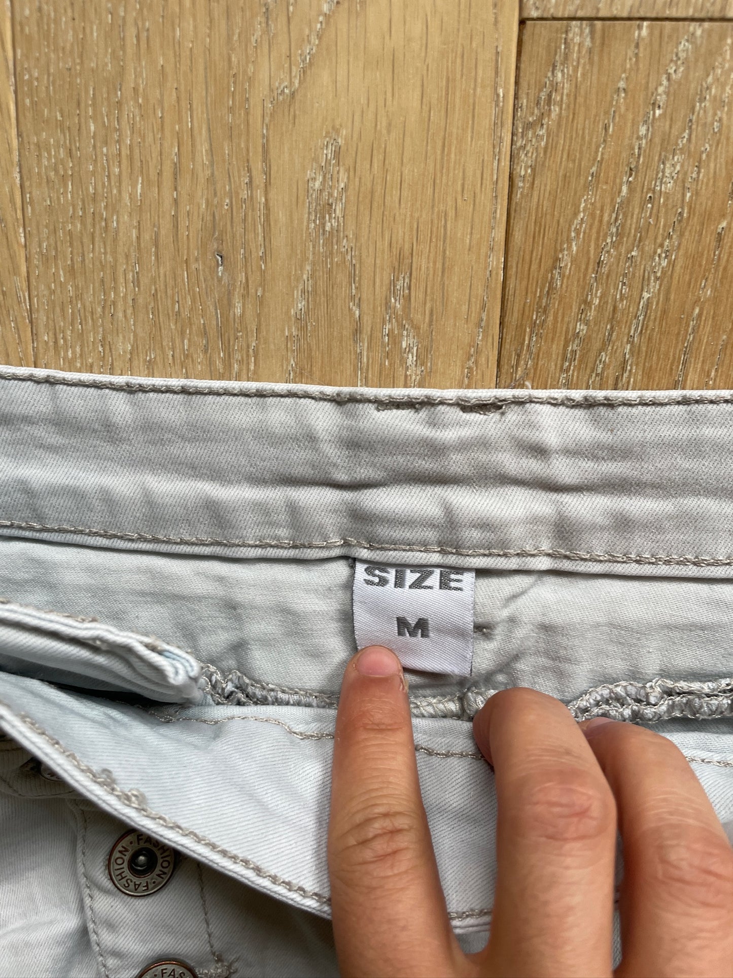 Vintage Capri Shorts with Zipper and Button Details