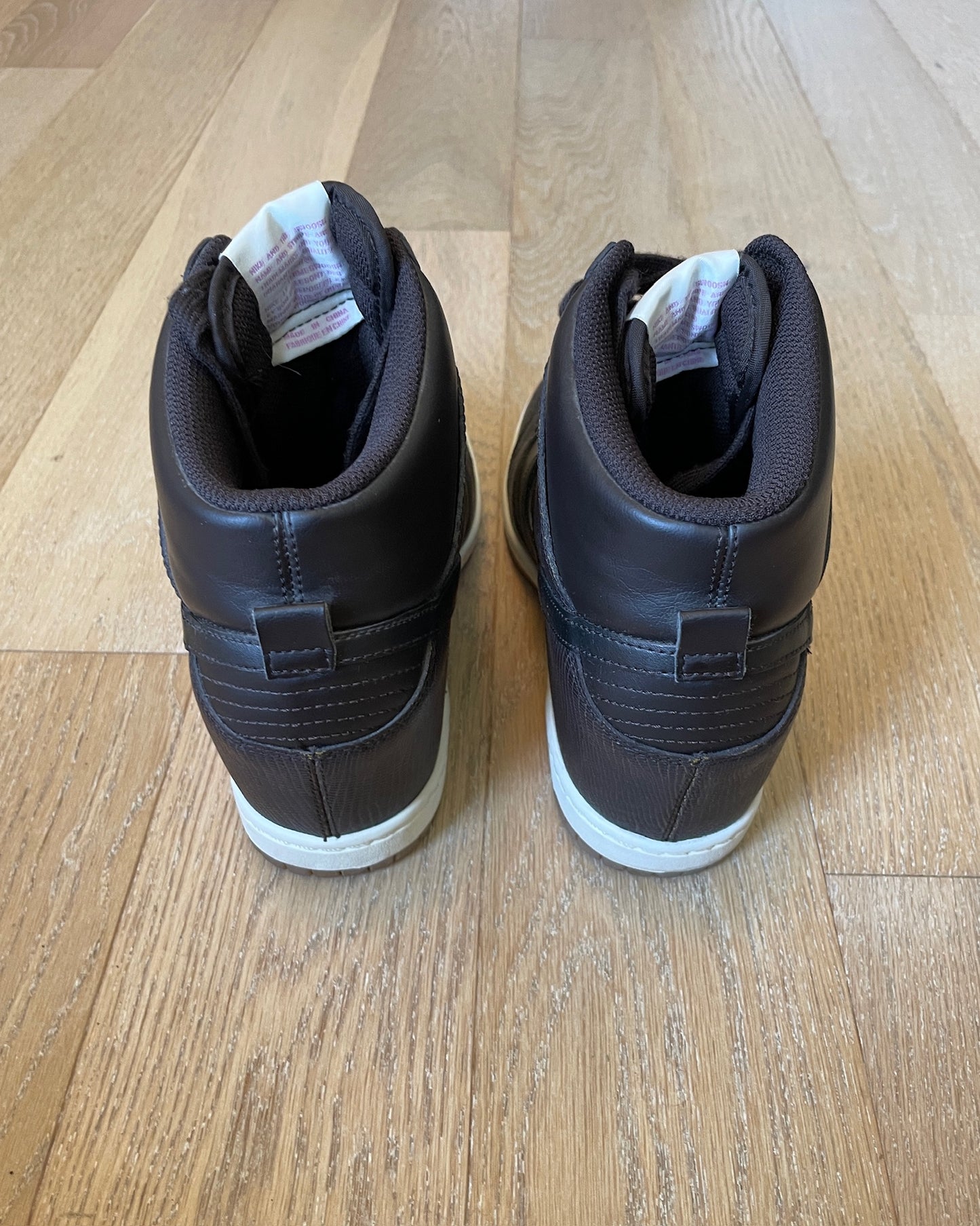 Vintage Nike Dunk Wedge Sneaker