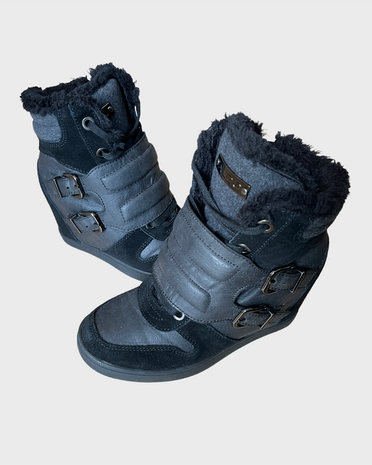 Vintage Fur Heel Sneaker
