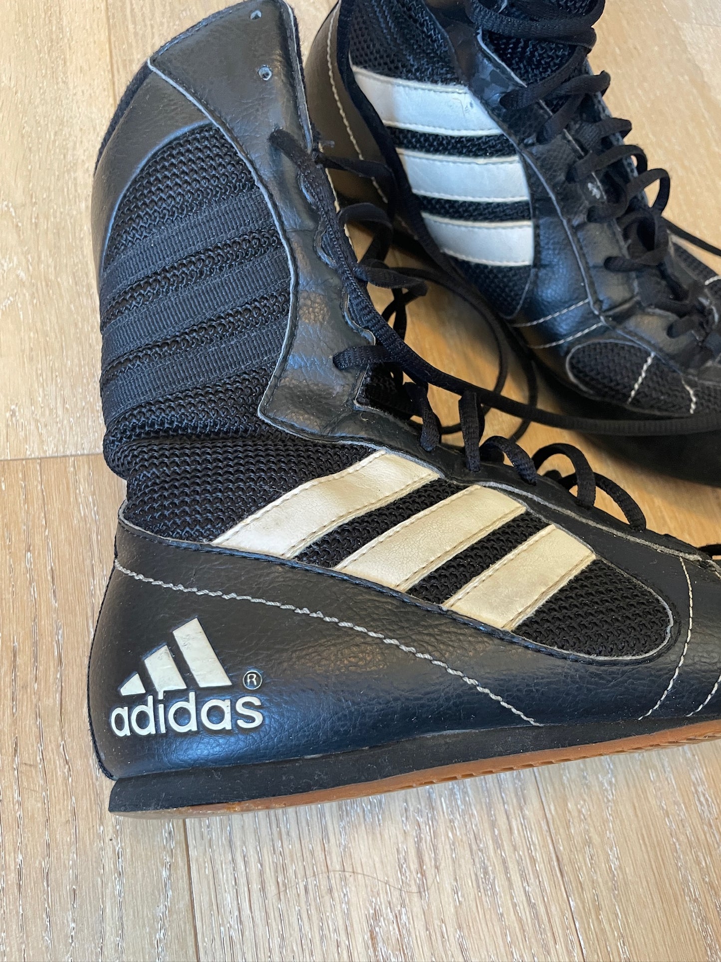 Vintage Adidas Boxing Sneaker