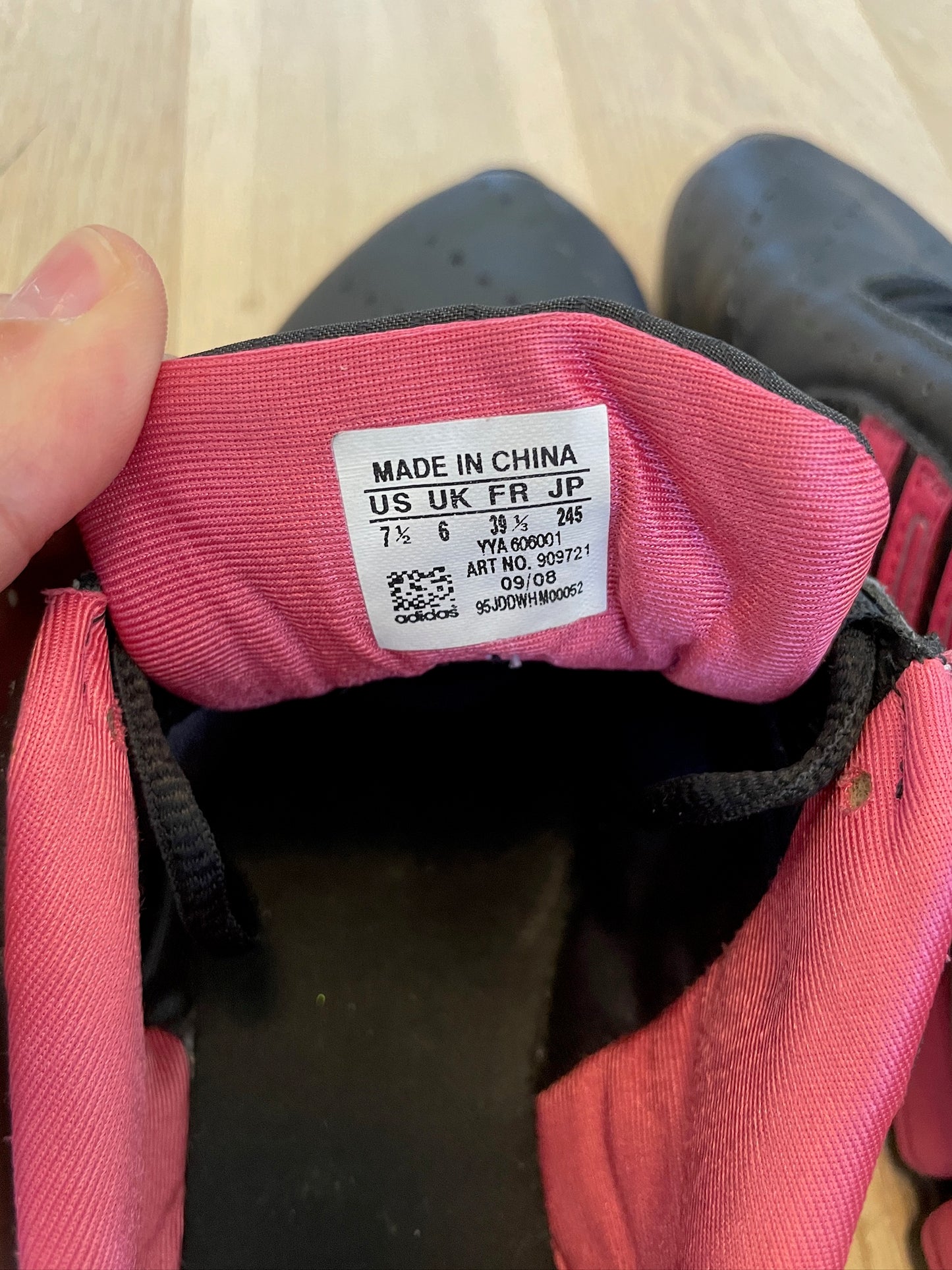 Vintage Adidas Sneaker