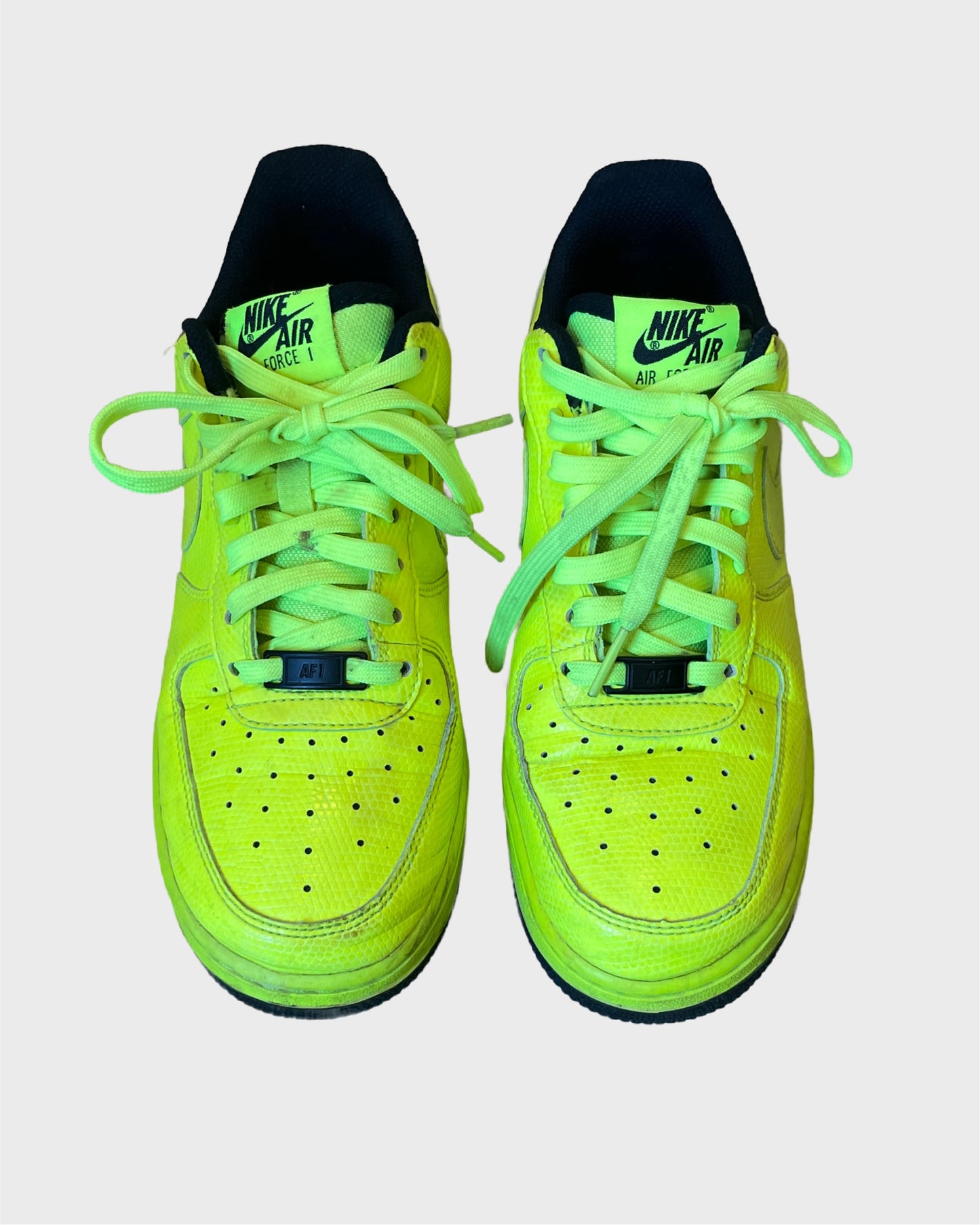 Vintage Multicolor Nike Air Force 1 „Volt“