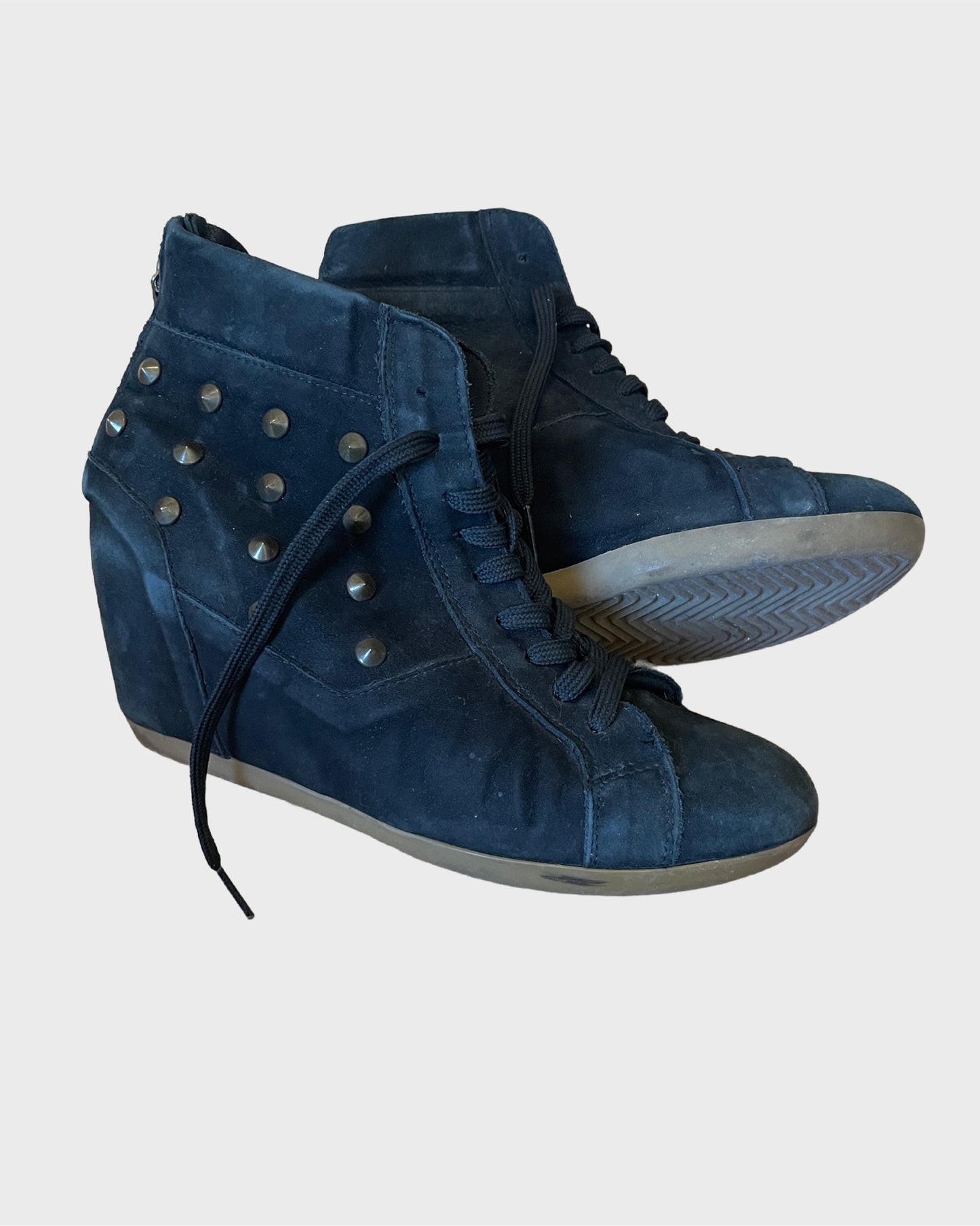 Vintage Studded Wedge Sneaker