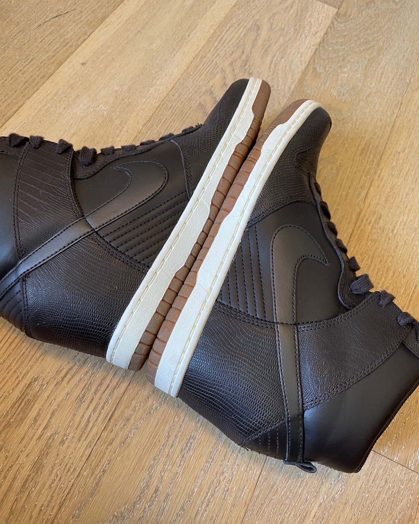 Vintage Nike Dunk Wedge Sneaker