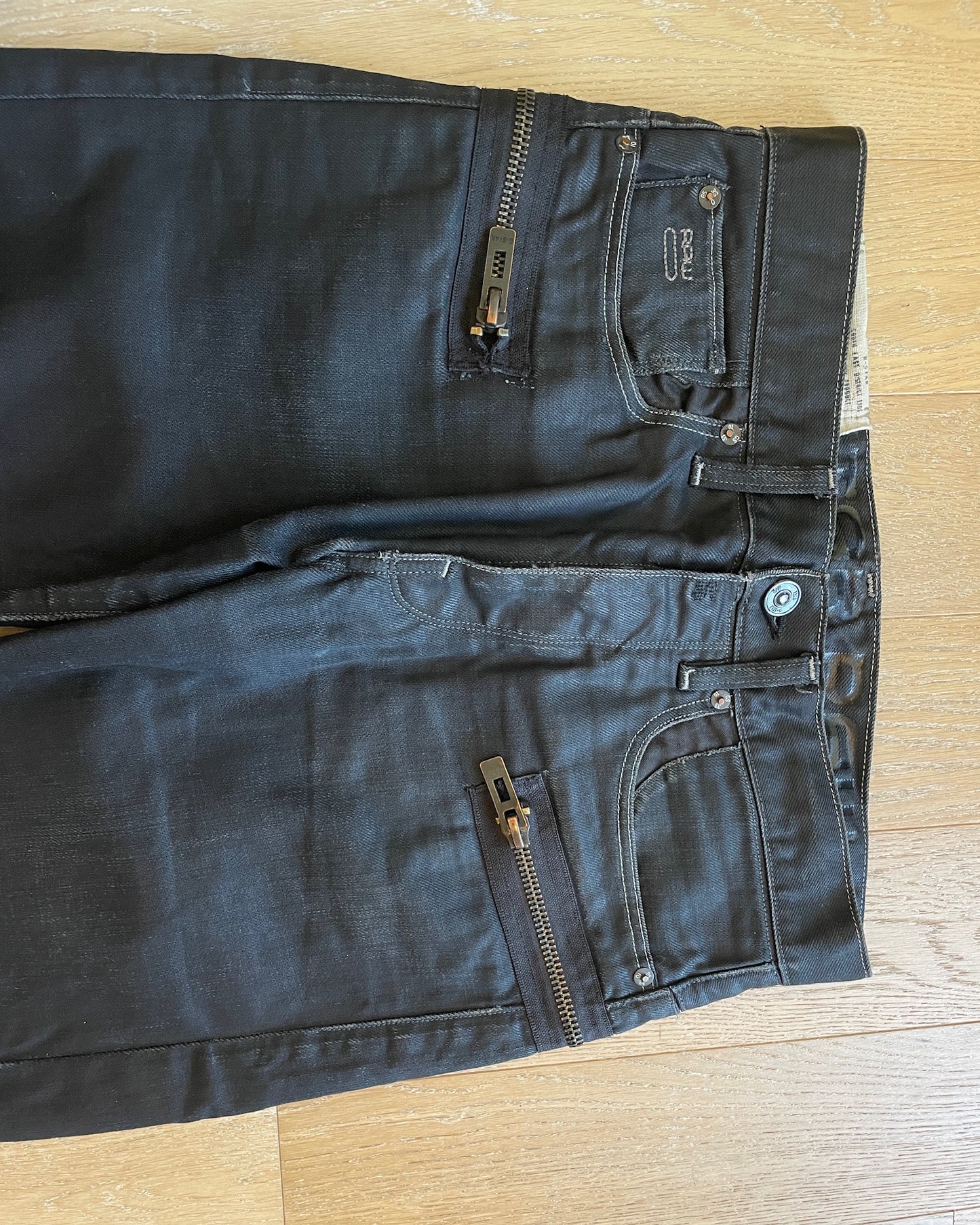 Vintage G-Star RAW Denim Jeans with Zipper Details