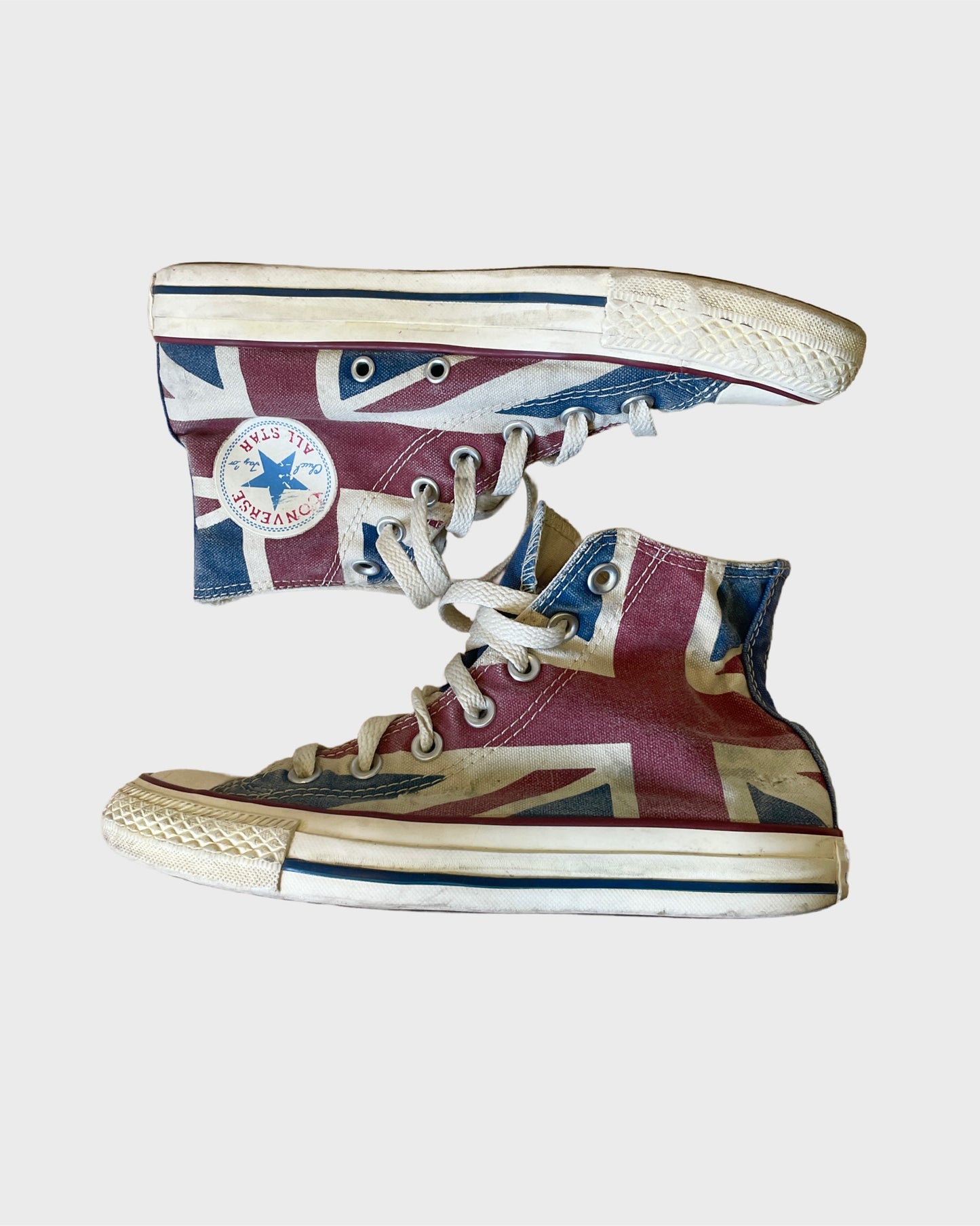 Vintage Union Jack Converse