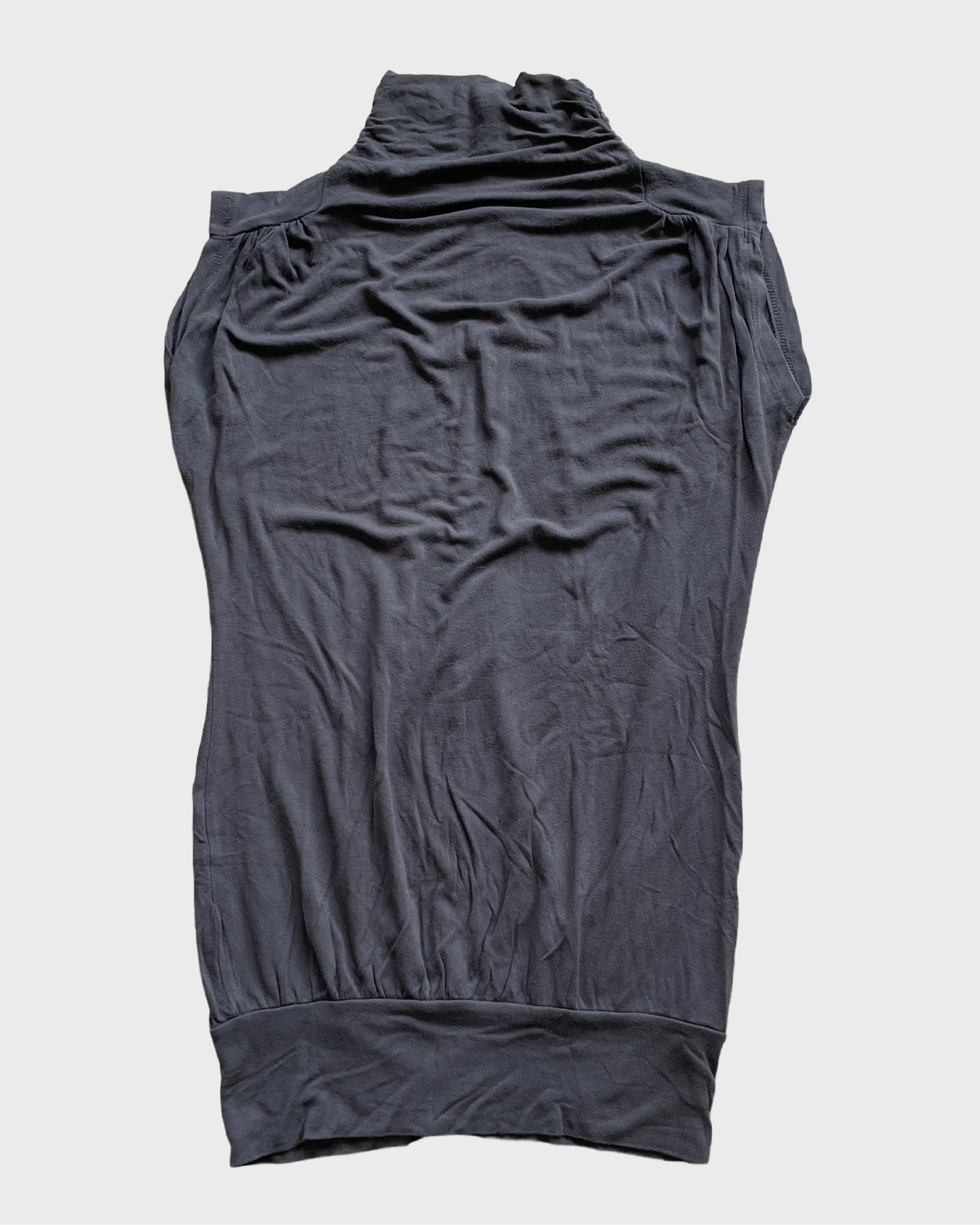 Vintage Sleeveless Turtlenecke Top