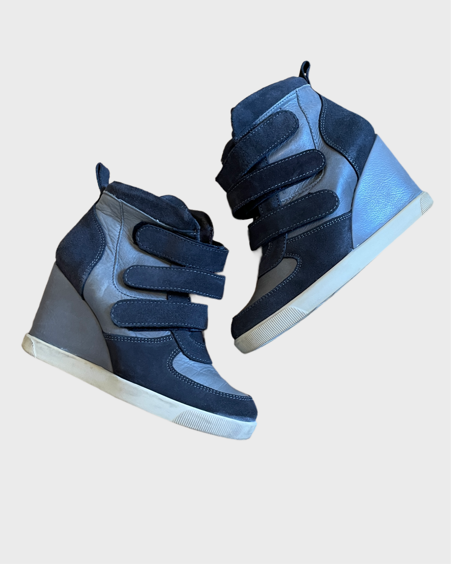 Vintage Buffalo Wedge Sneaker