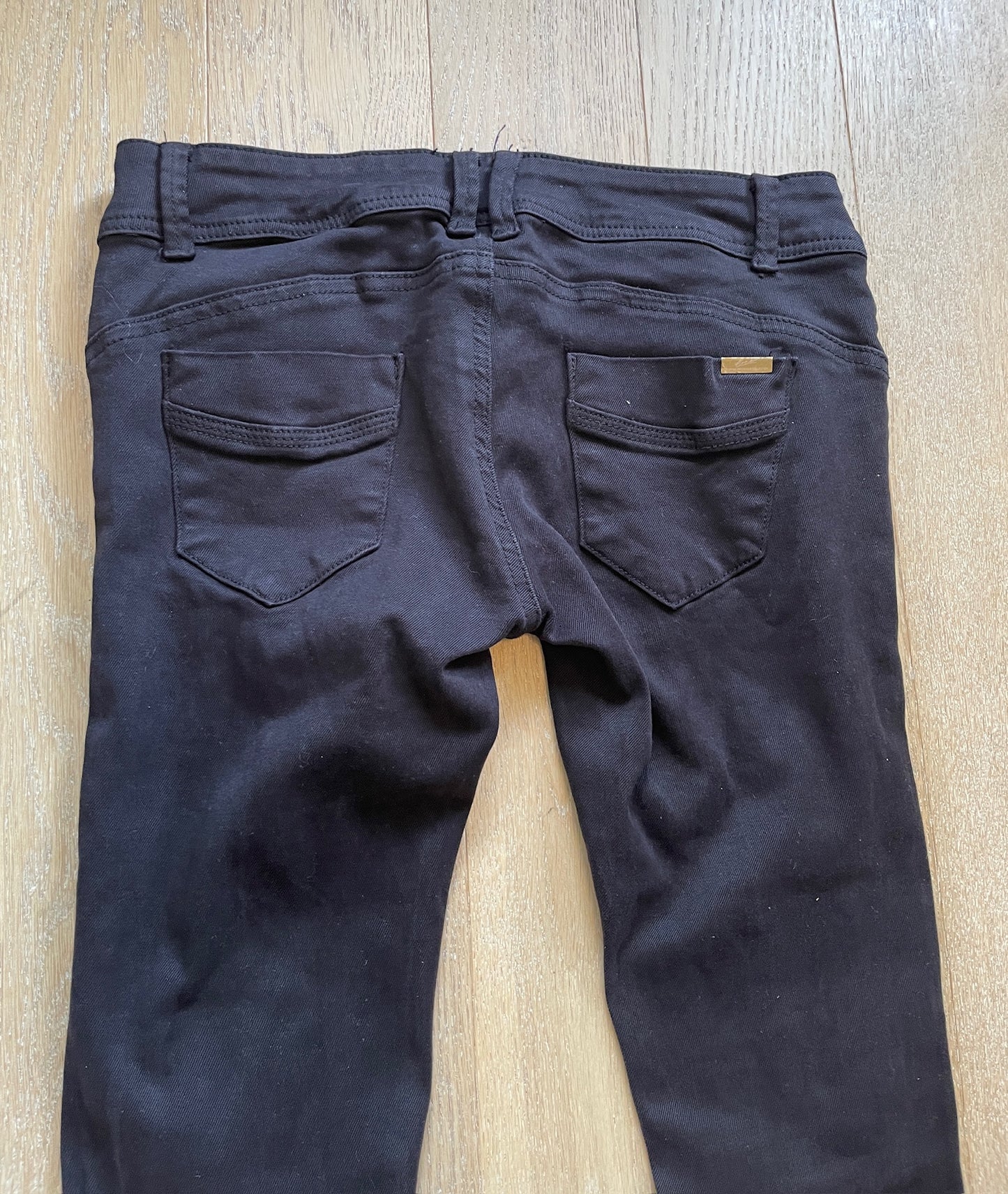 Vintage Skinny Ripped Jeans