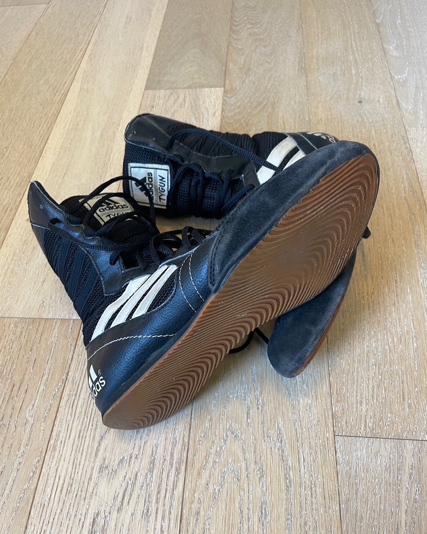 Vintage Adidas Boxing Sneaker